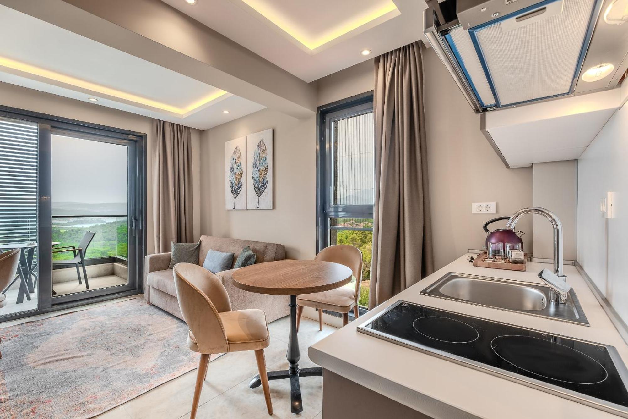 Montenegro Lodge Kavac Номер фото A typical apartment in the complex